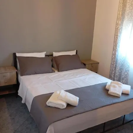 Paradise Bed and breakfast 3*
